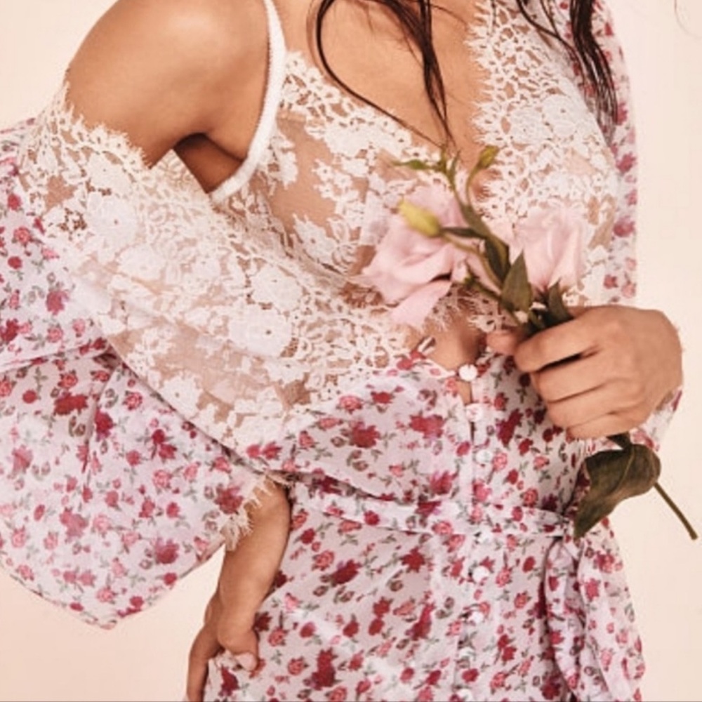 For Love and Lemons Melrose Floral Lace Buttoned Belted Robe